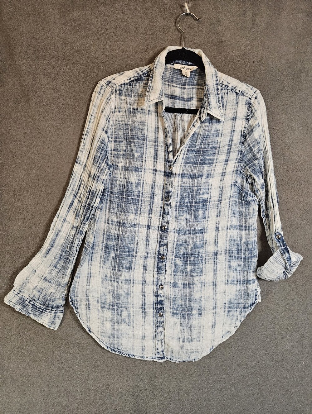 Tribal Jeans Women Medium Buttons Shirt Aubre Blue Crinkle Gauze Roll-Tab Sleeve